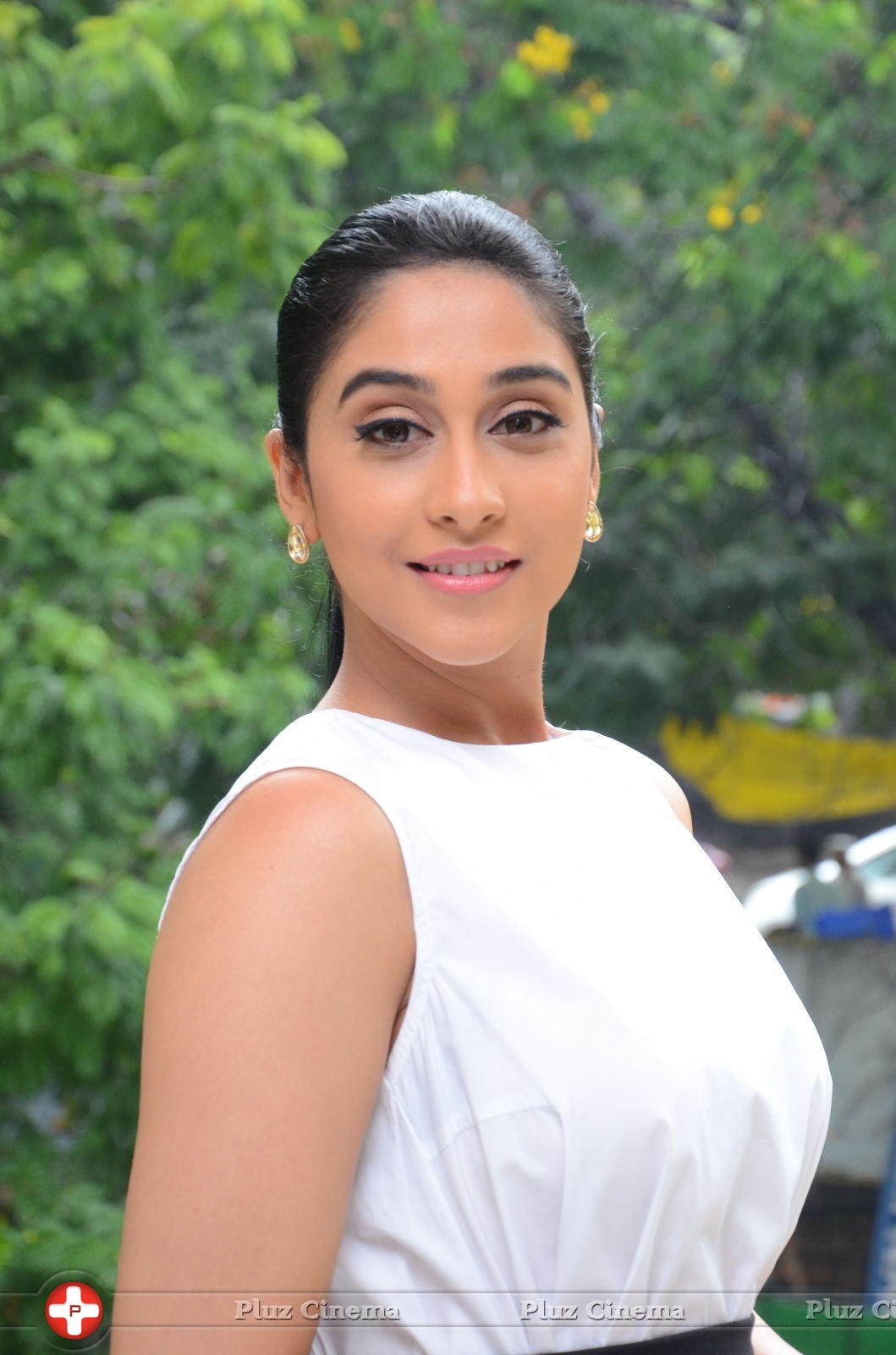 Regina Cassandra New Stills | Picture 1400177