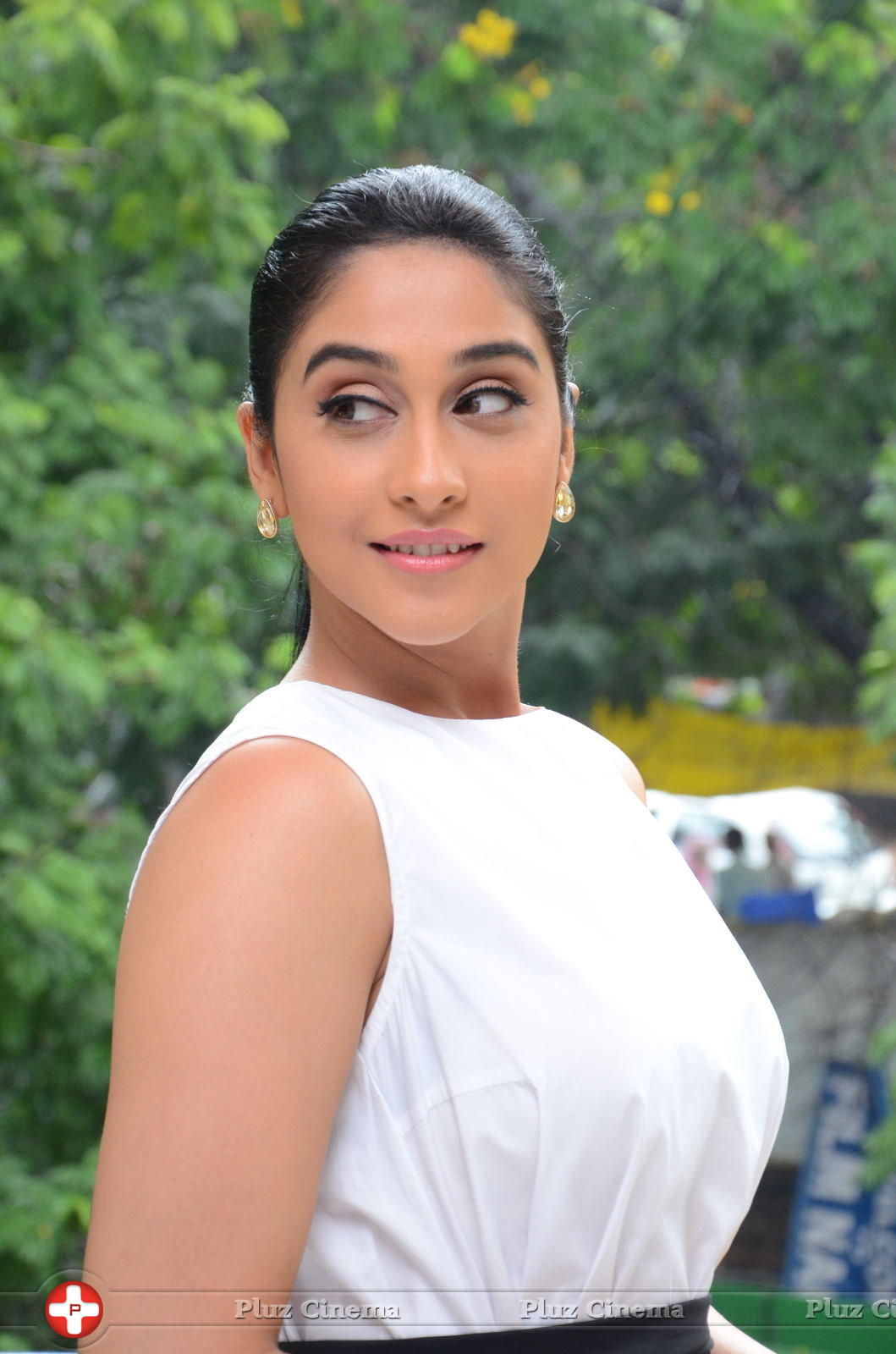 Regina Cassandra New Stills | Picture 1400179