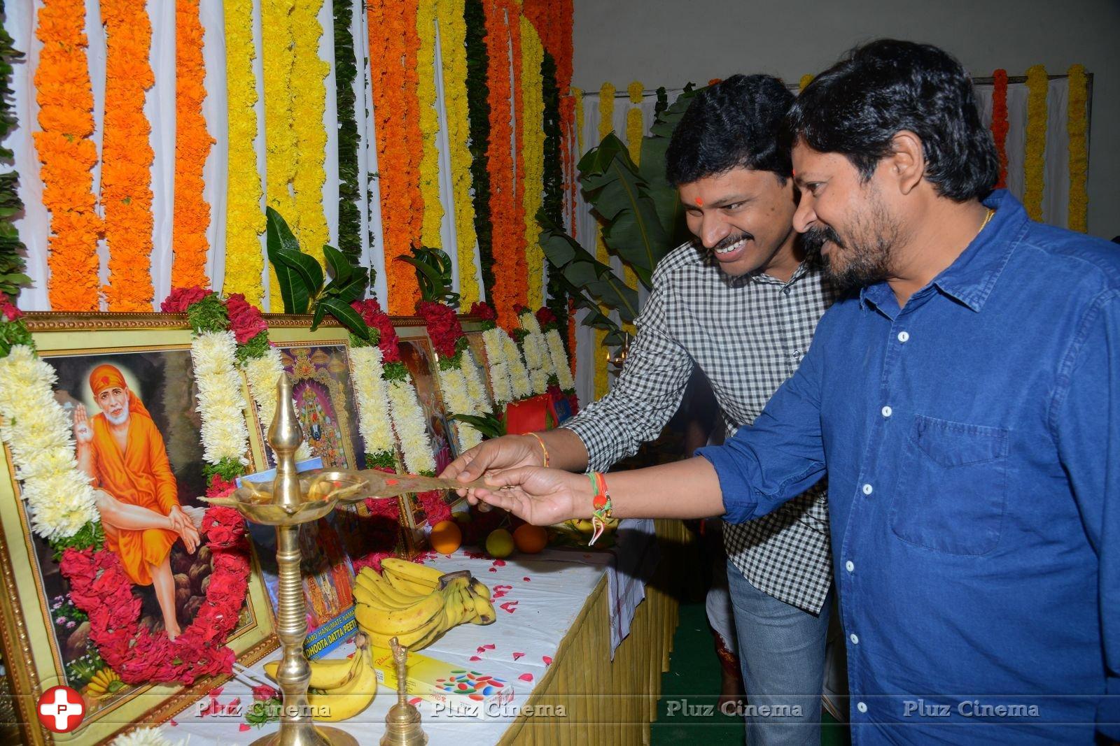 Sunil and N Shankar Movie Opening Photos | Picture 1400983