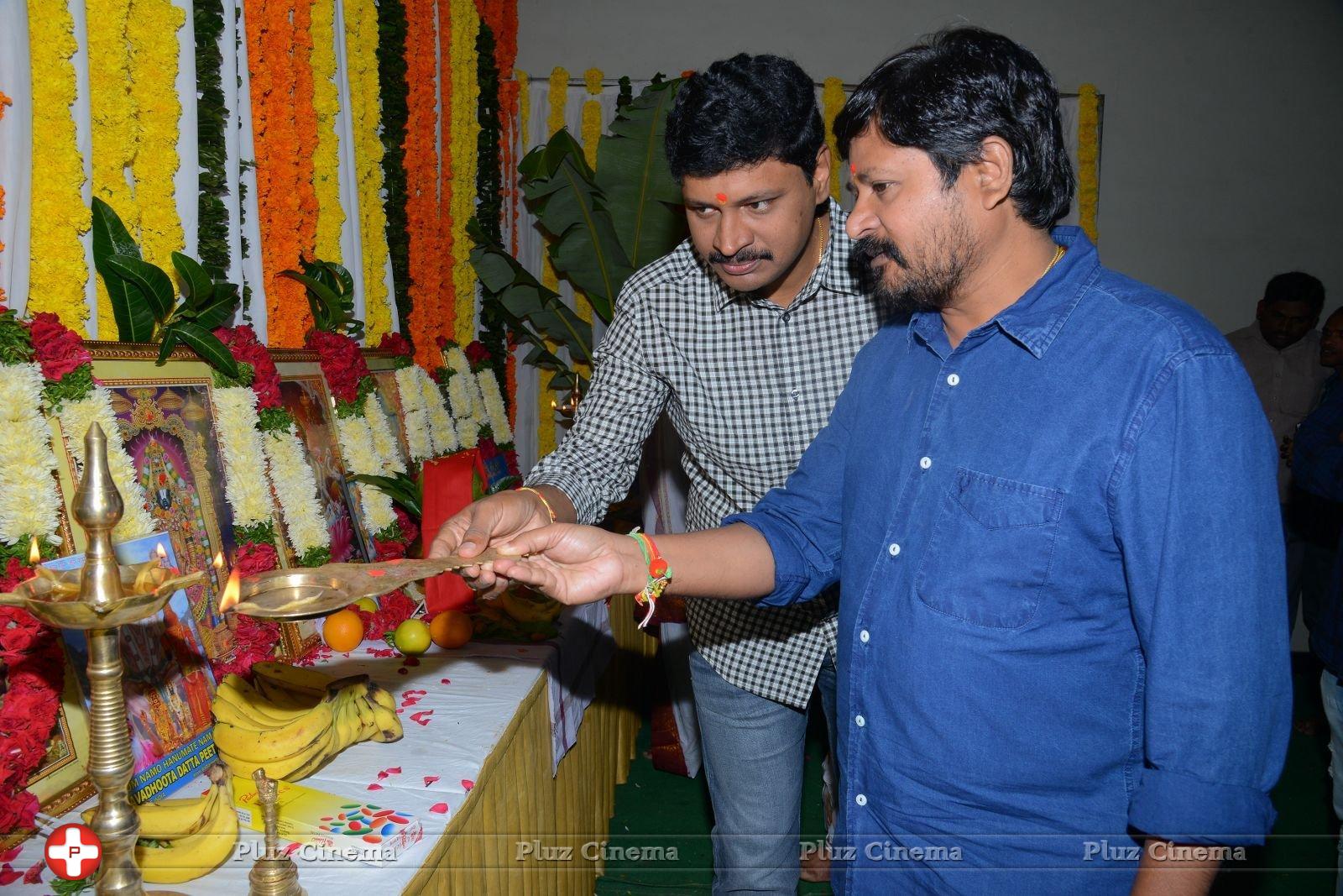 Sunil and N Shankar Movie Opening Photos | Picture 1400989