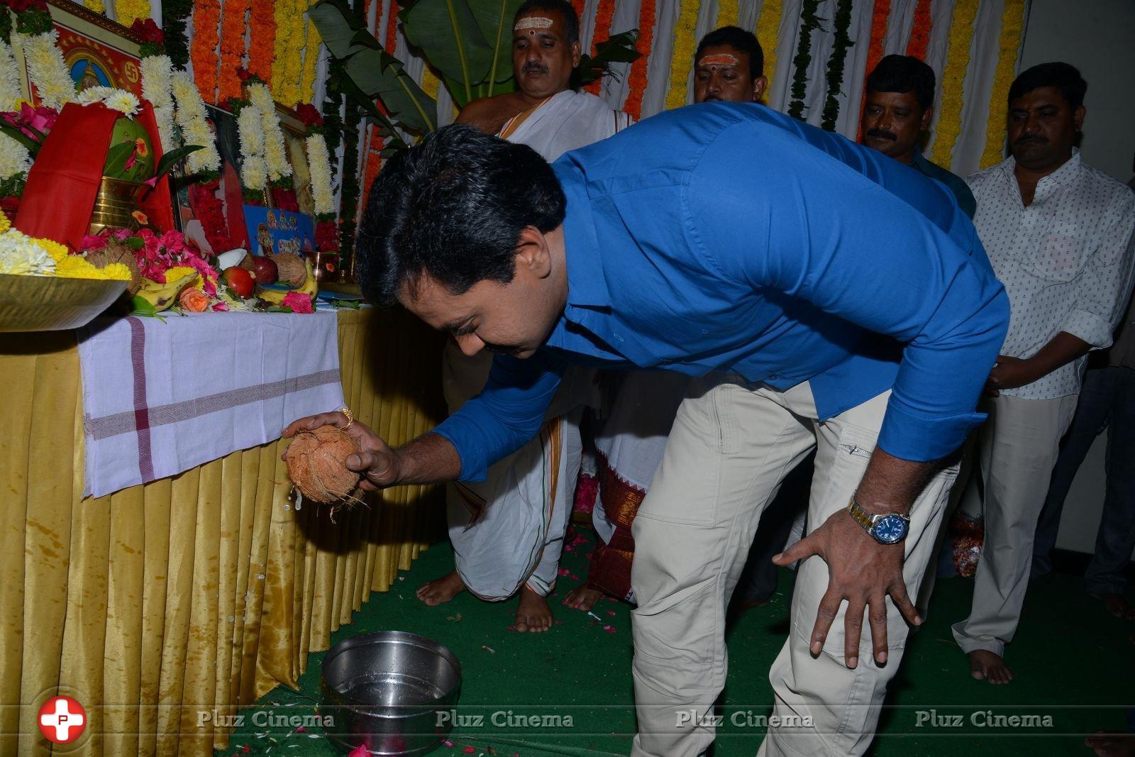 Sunil and N Shankar Movie Opening Photos | Picture 1401030