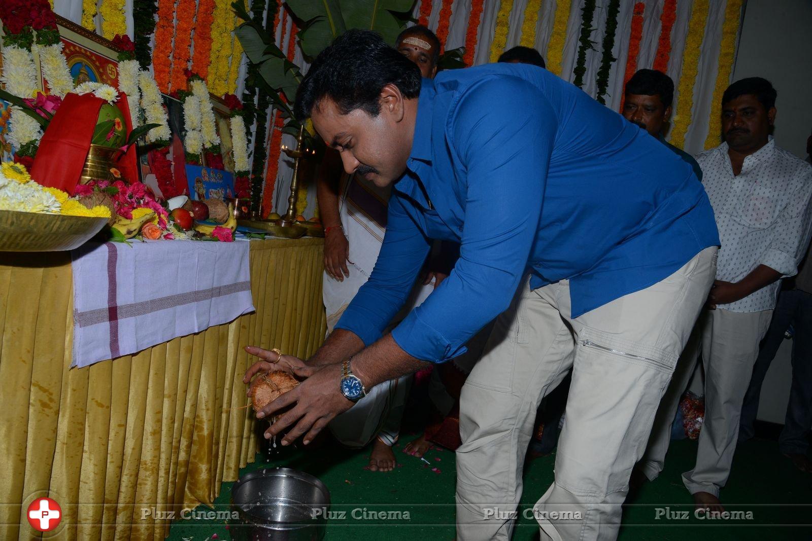 Sunil and N Shankar Movie Opening Photos | Picture 1401031