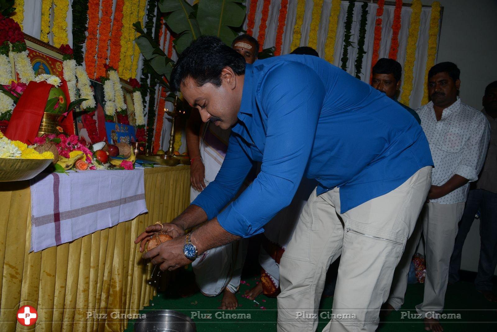 Sunil and N Shankar Movie Opening Photos | Picture 1401032