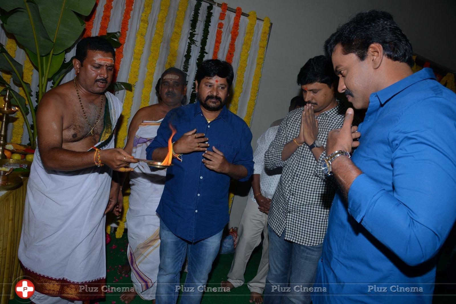 Sunil and N Shankar Movie Opening Photos | Picture 1401050