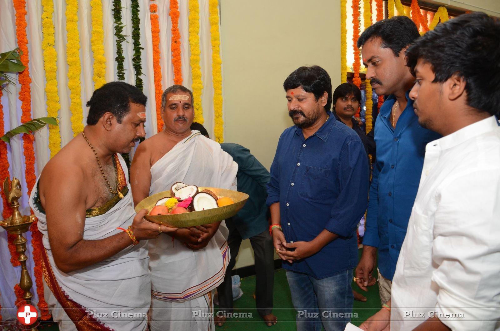 Sunil and N Shankar Movie Opening Photos | Picture 1401157