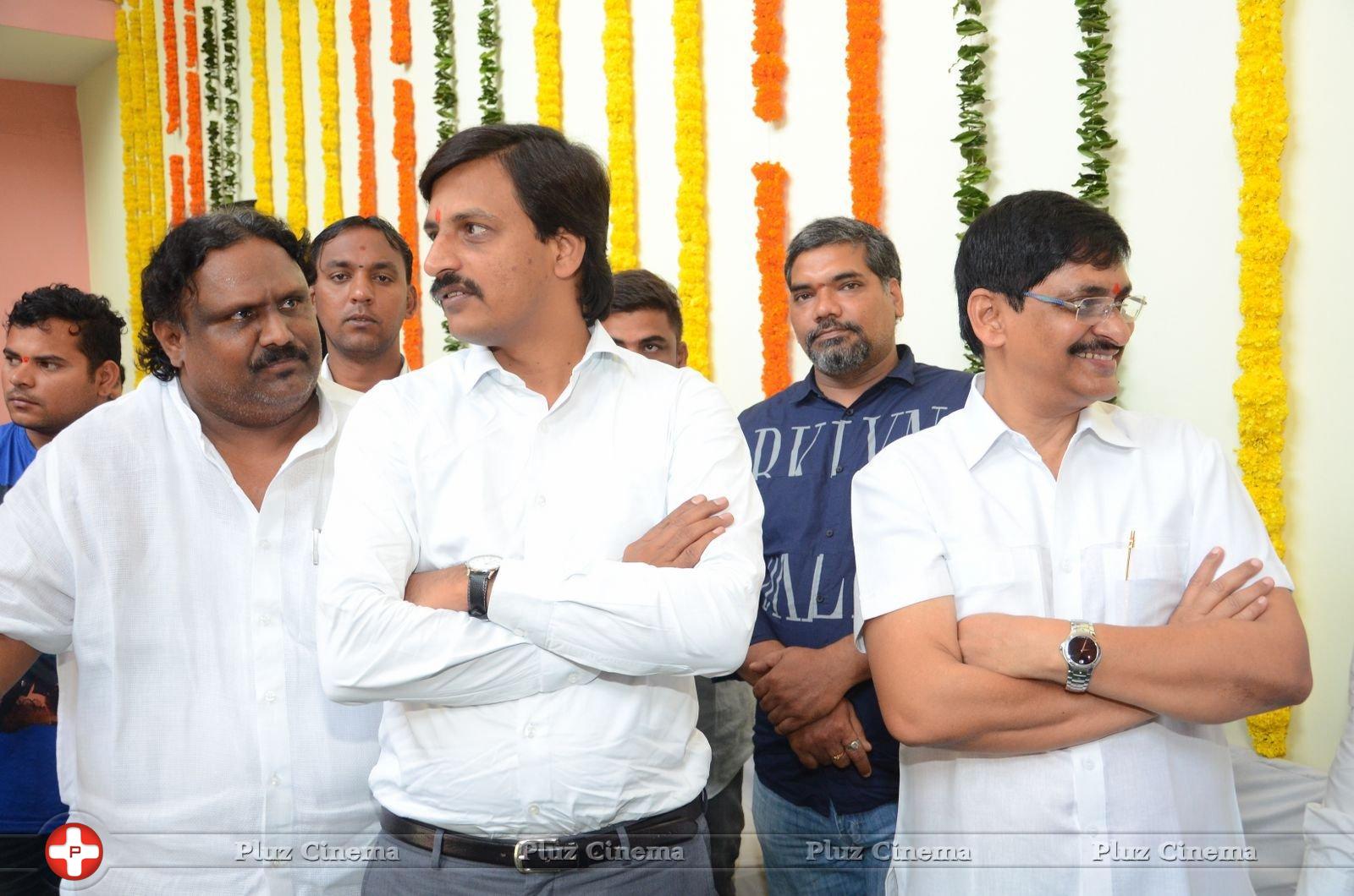 Sunil and N Shankar Movie Opening Photos | Picture 1401177