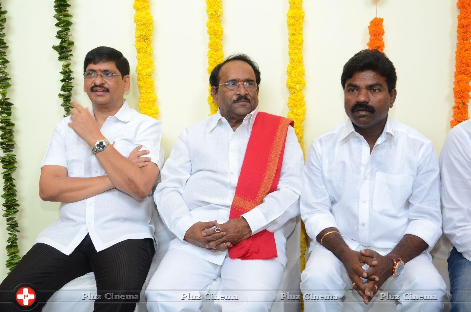 Sunil and N Shankar Movie Opening Photos | Picture 1401193