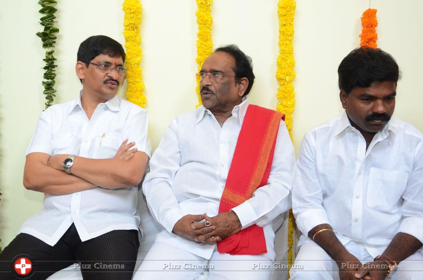 Sunil and N Shankar Movie Opening Photos | Picture 1401195