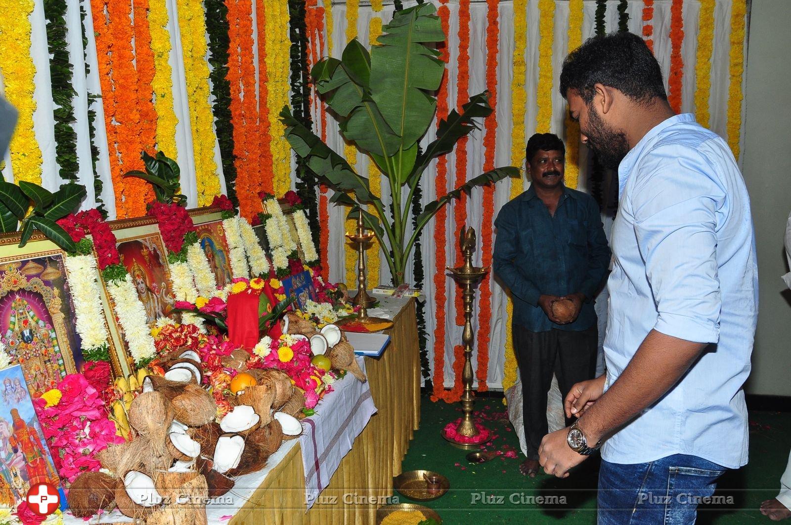 Sunil and N Shankar Movie Opening Photos | Picture 1401214