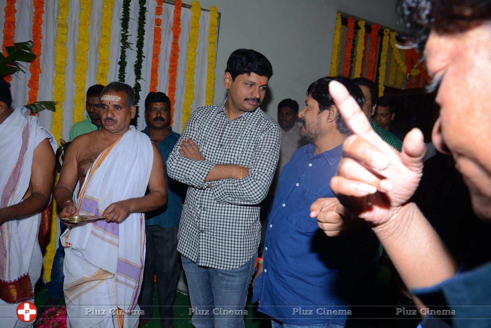 Sunil and N Shankar Movie Opening Photos | Picture 1401268