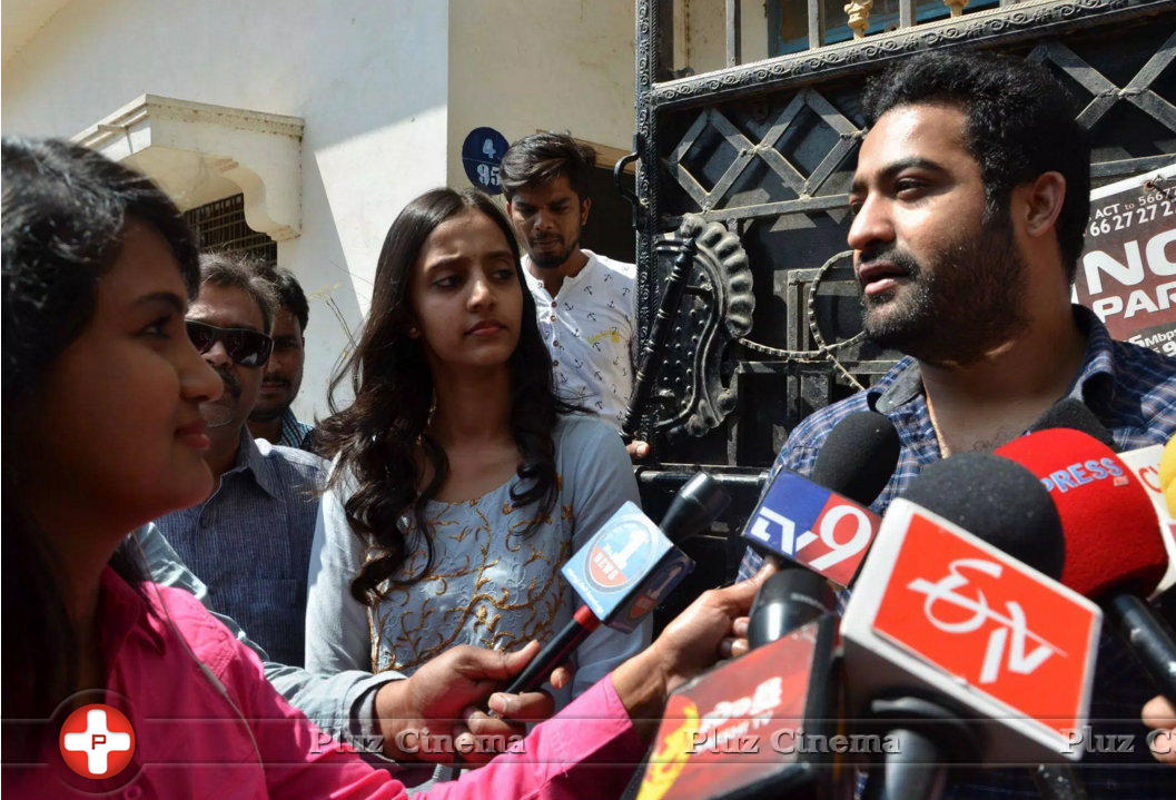 Celebrities Vote for GHMC Elections Stills | Picture 1225620