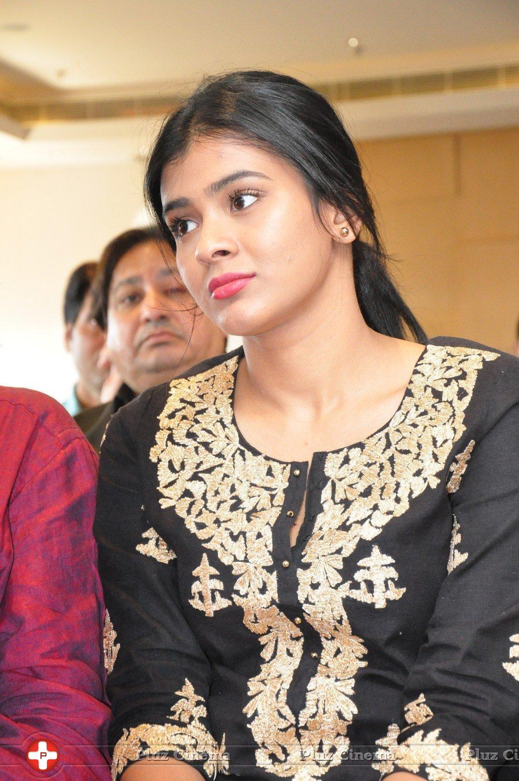 Hebah Patel - T2S and Hetero World Cancer Awareness Day Event Stills | Picture 1226152