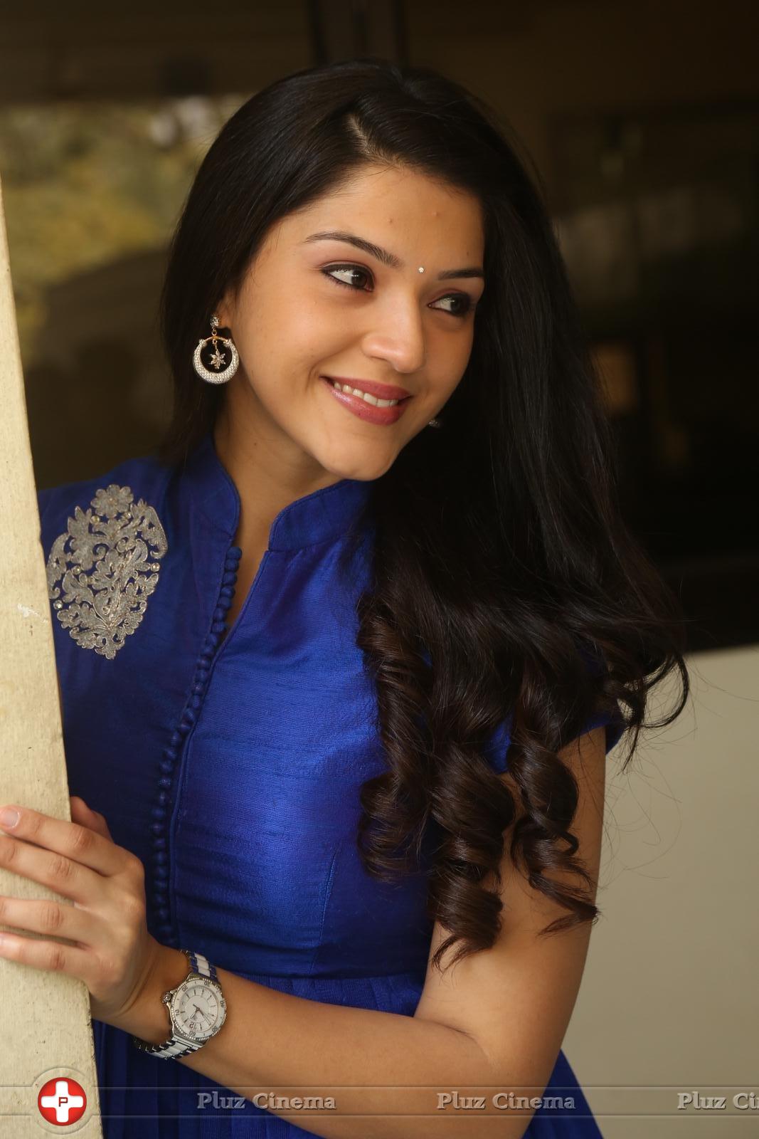 Mehreen New Stills | Picture 1229074