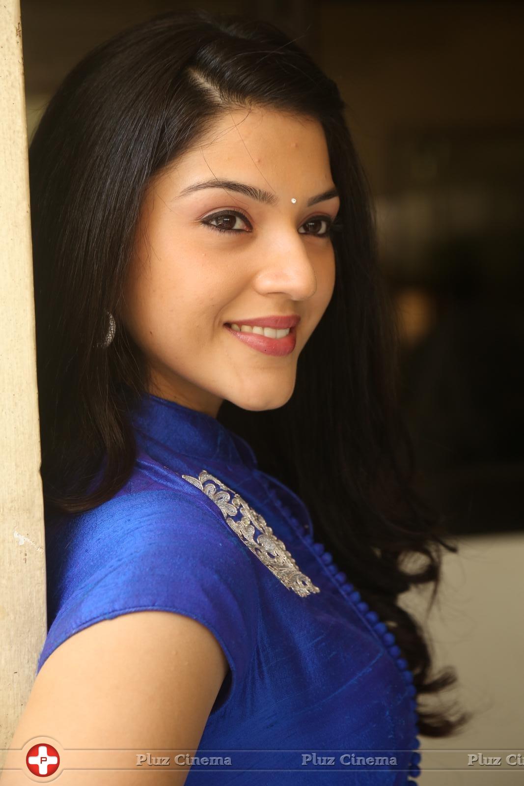 Mehreen New Stills | Picture 1229096