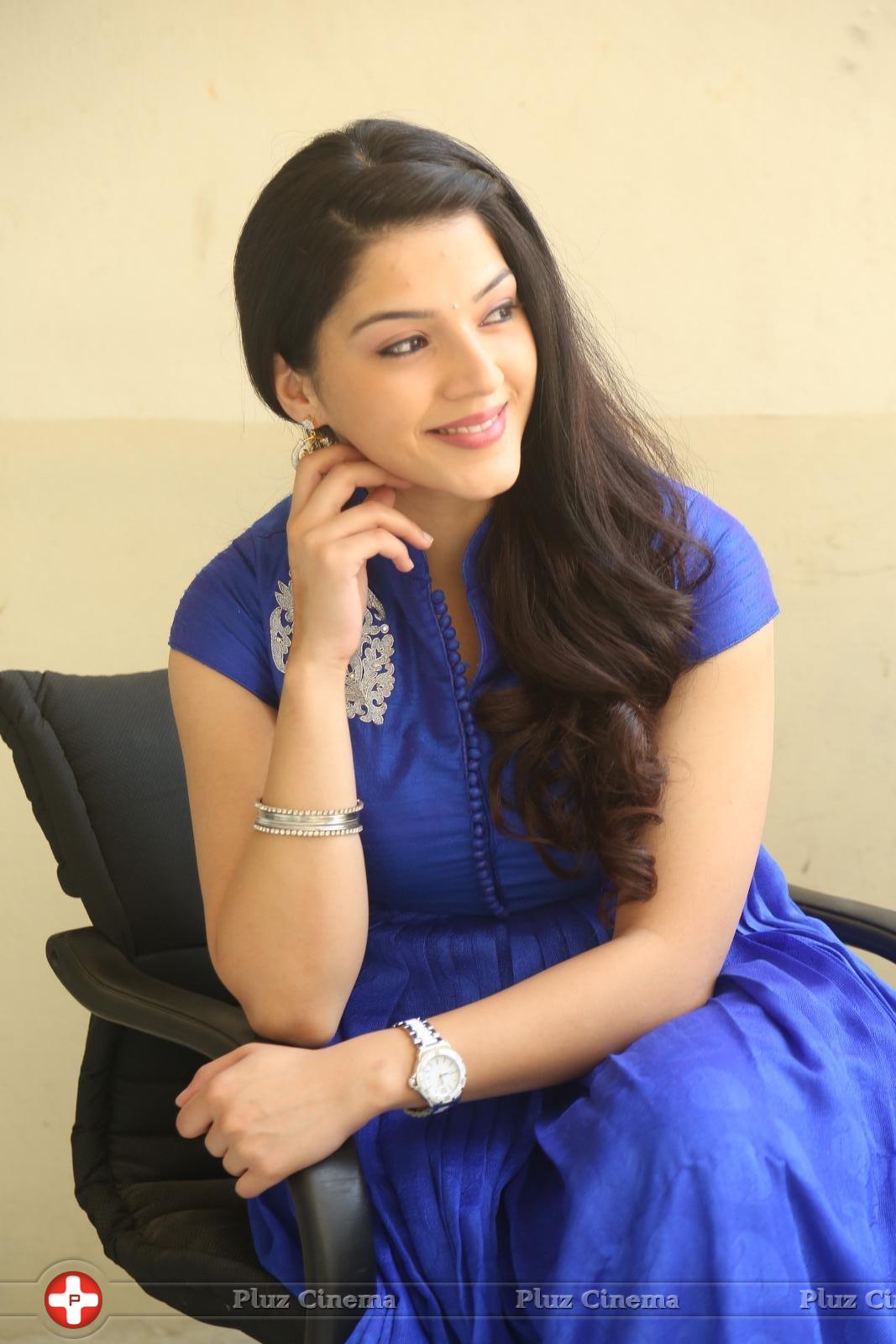 Mehreen New Stills | Picture 1229097