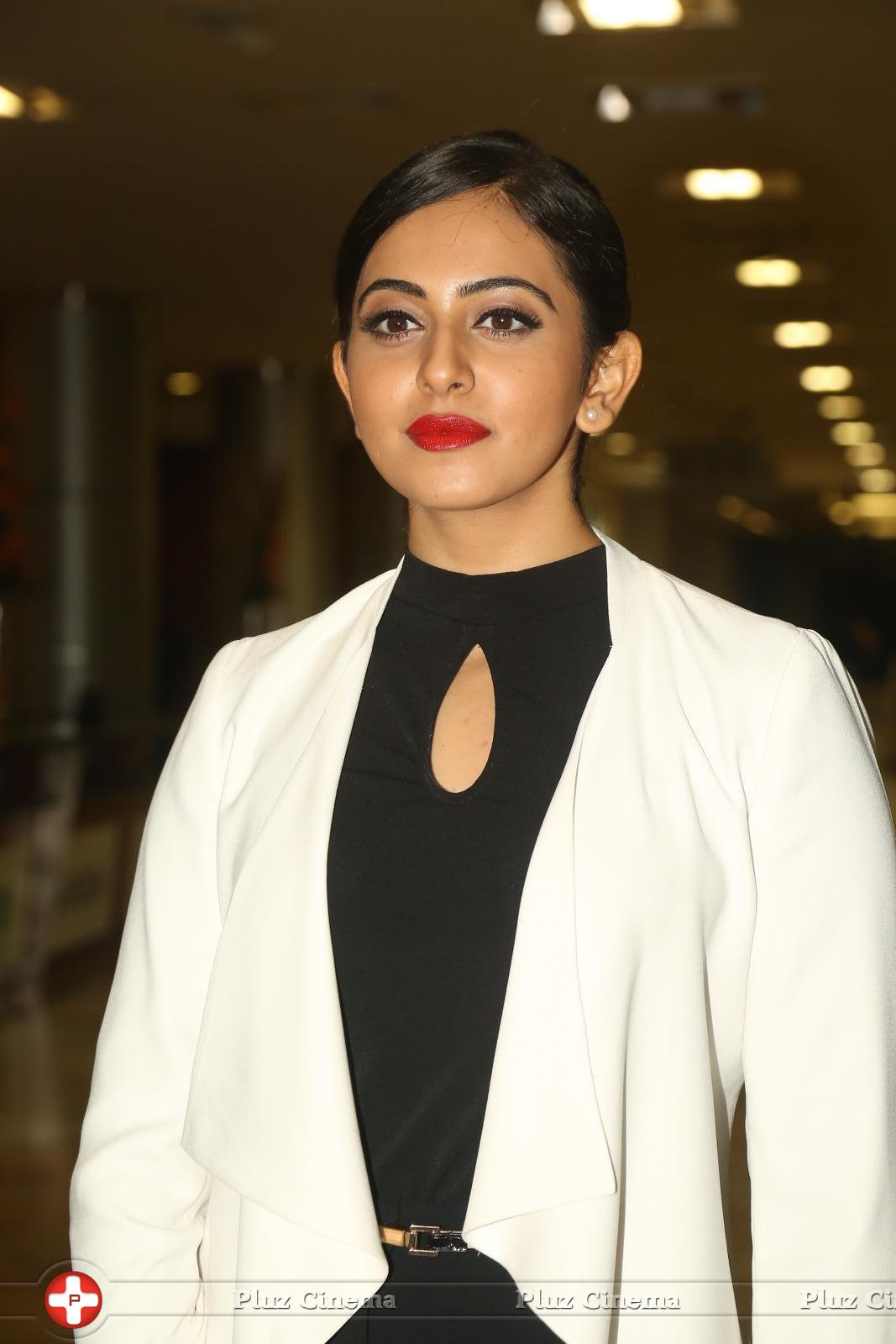 Rakul Preet Singh at Cancer Crusaders Invitation Cup Event Photos | Picture 1230588