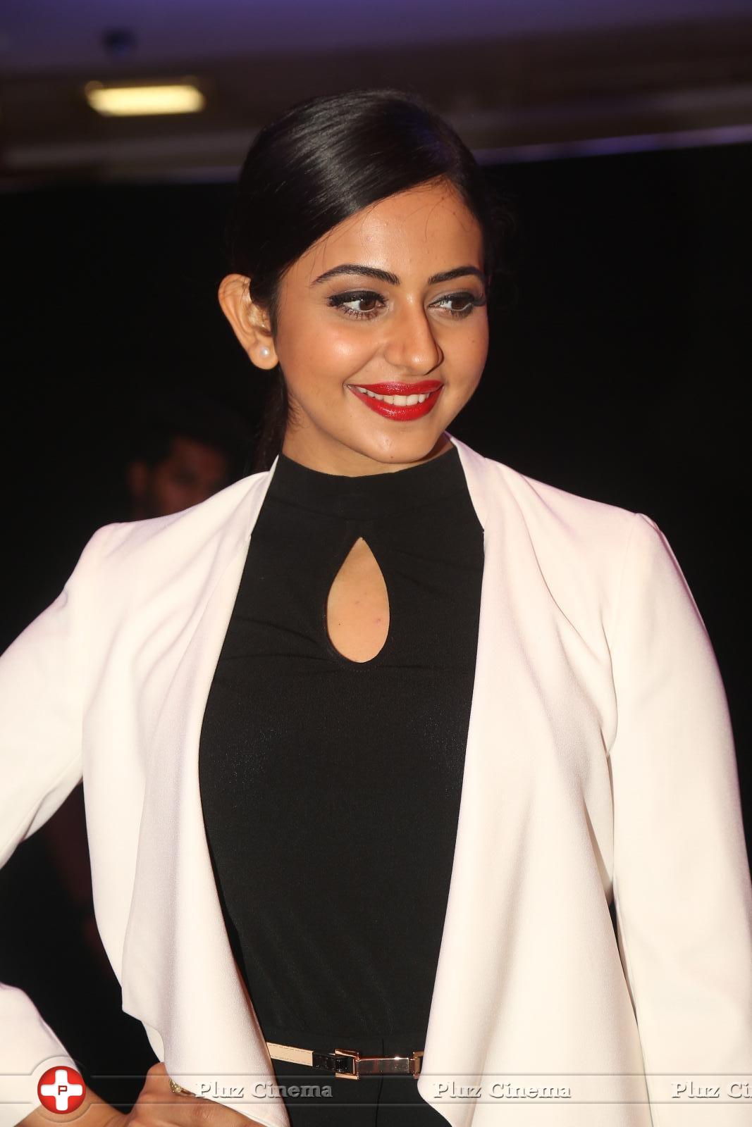 Rakul Preet Singh at Cancer Crusaders Invitation Cup Event Photos | Picture 1230642