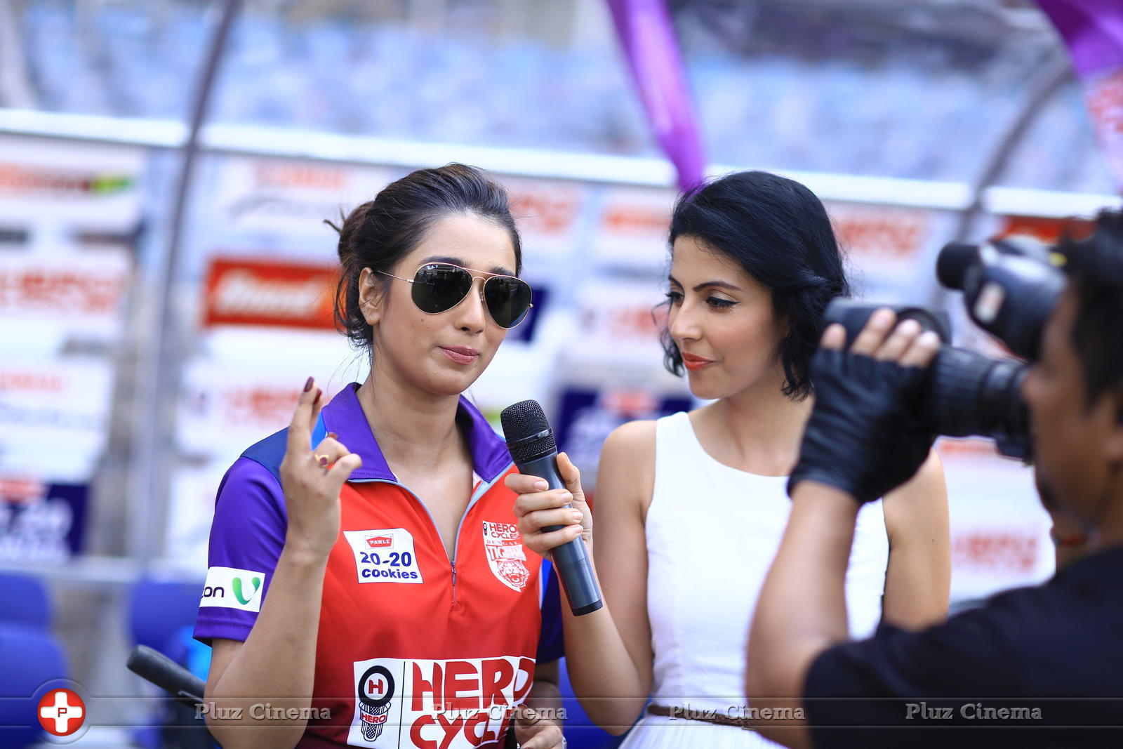 CCL 6 Karnataka Bulldozers Vs Bengal Tigers Match Photos | Picture 1235892