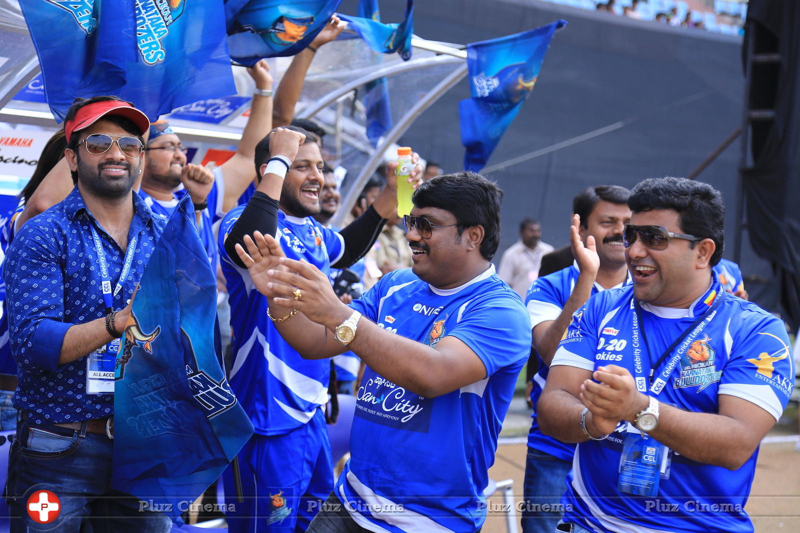 CCL 6 Karnataka Bulldozers Vs Bengal Tigers Match Photos | Picture 1235902