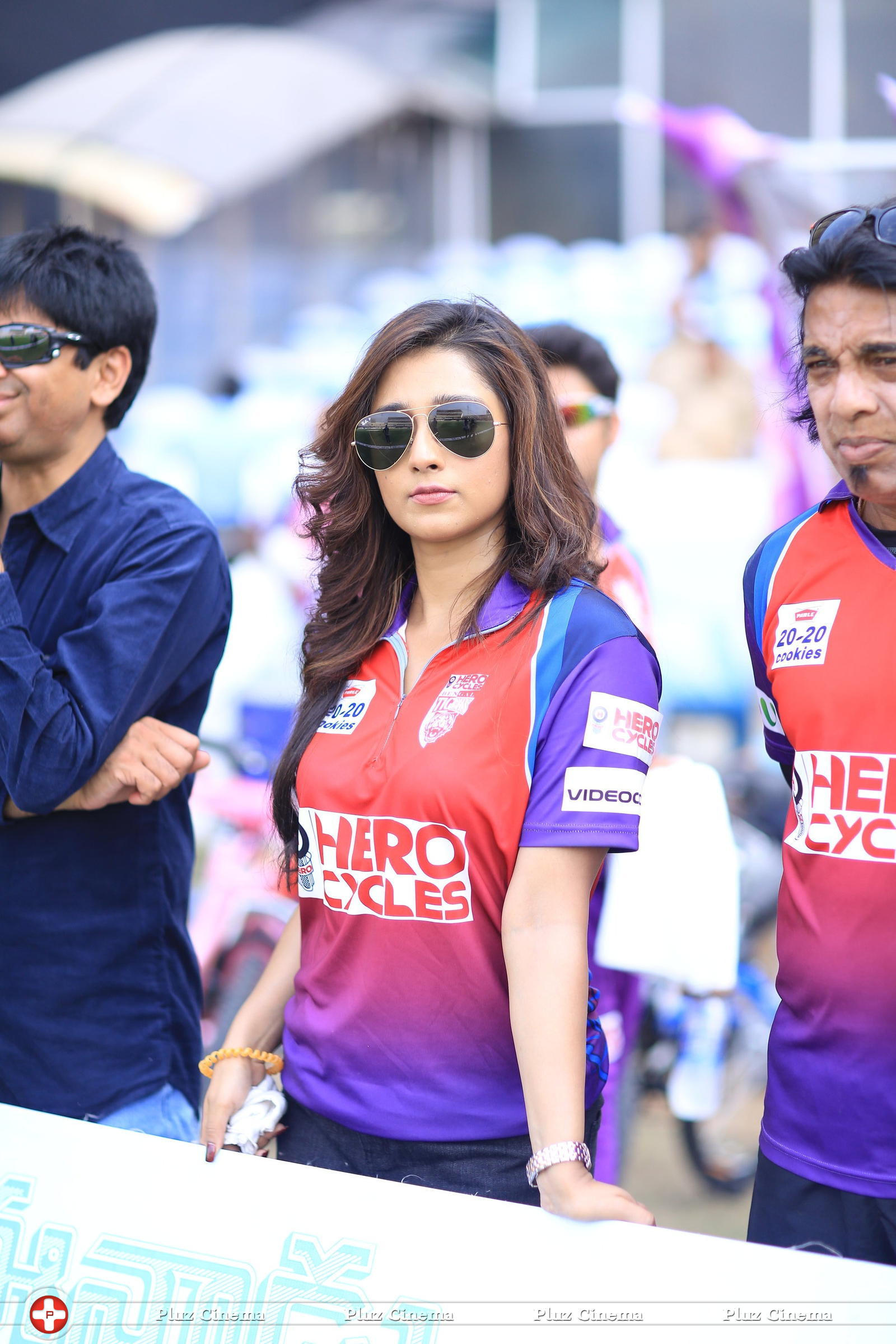 CCL 6 Karnataka Bulldozers Vs Bengal Tigers Match Photos | Picture 1235907