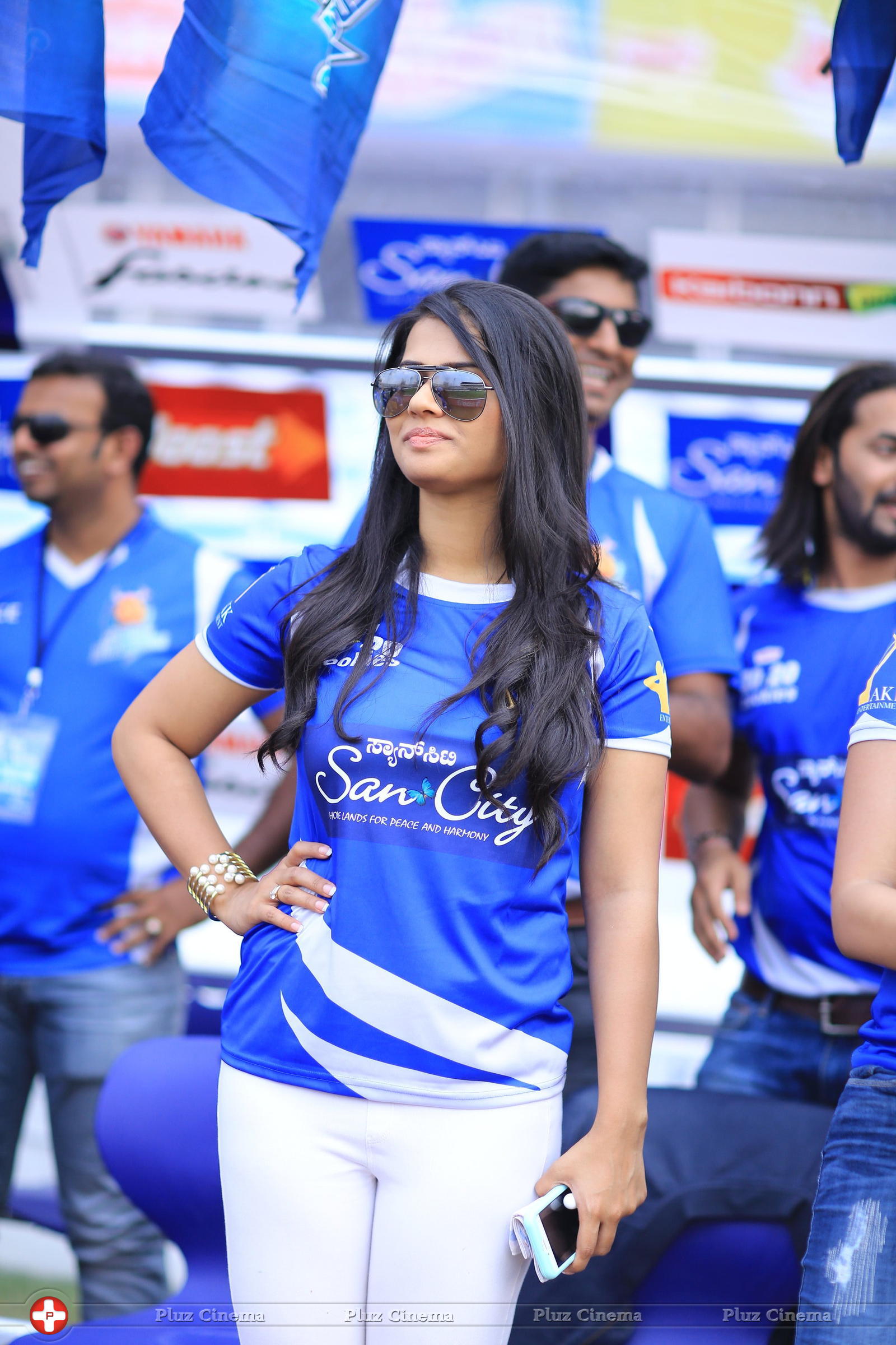 CCL 6 Karnataka Bulldozers Vs Bengal Tigers Match Photos | Picture 1235916