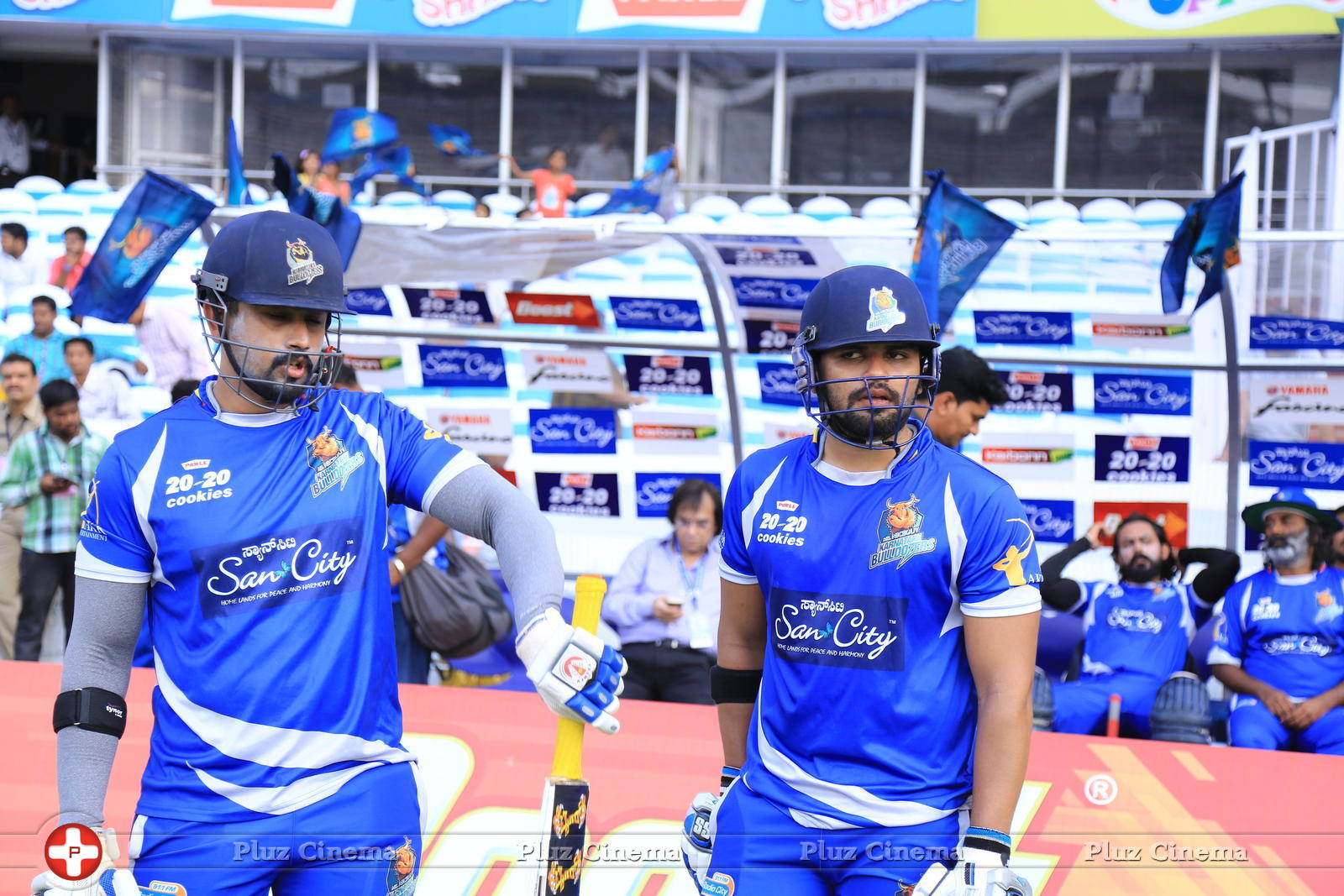 CCL 6 Karnataka Bulldozers Vs Bengal Tigers Match Photos | Picture 1235930