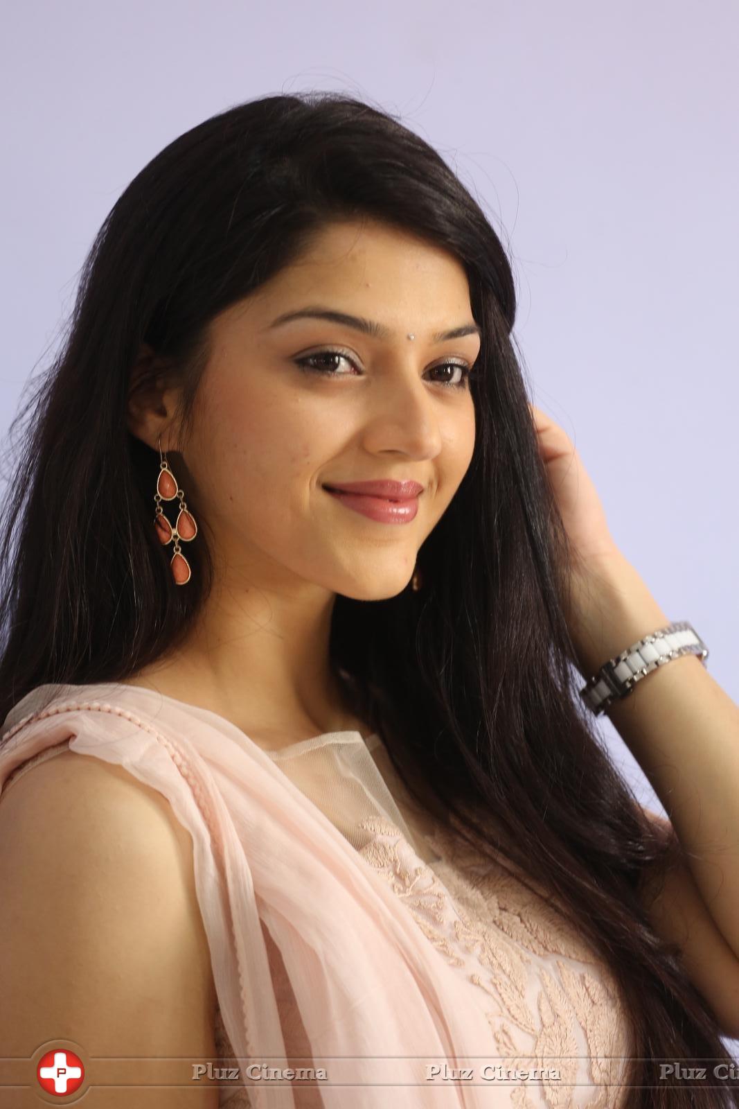 Mehreen Kaur at Krishna Gadi Veera Prema Gadha Movie Thanks Meet Stills | Picture 1236223