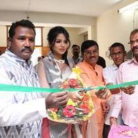 Bhavya Sri Inaugurates Pochampally IKAT Art Mela Stills