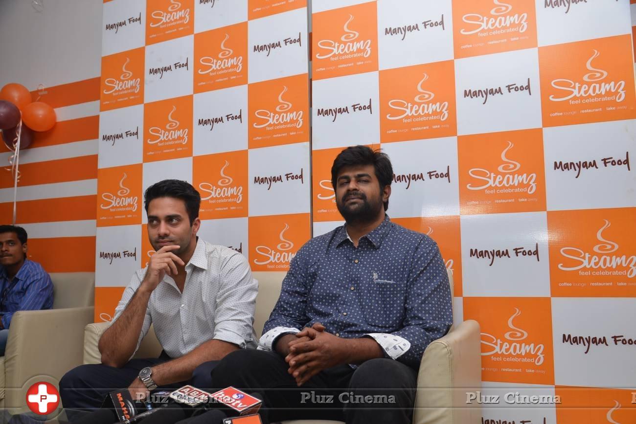 Navdeep Launches Steamz Coffee Lounge Stills | Picture 1242846