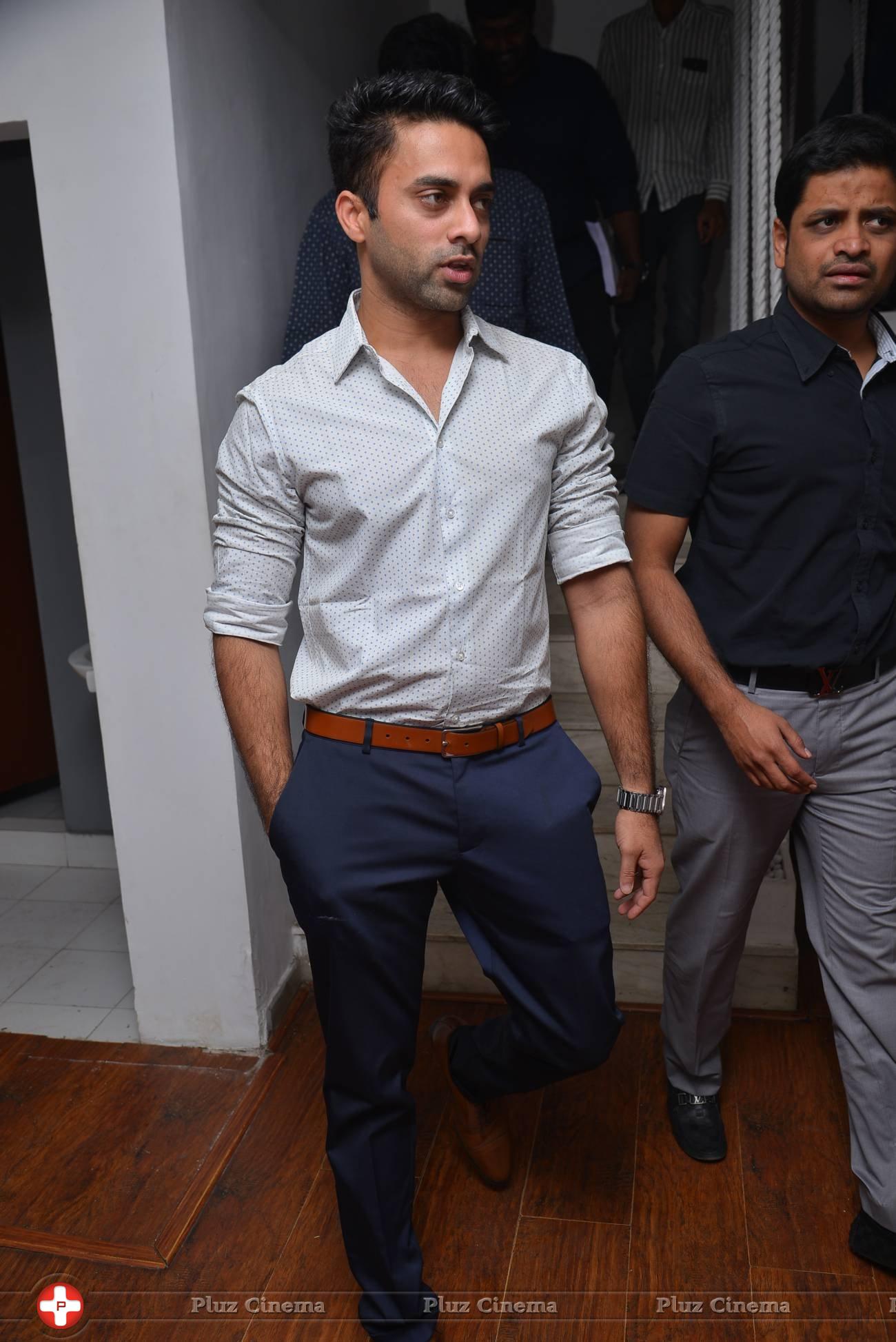 Navdeep Launches Steamz Coffee Lounge Stills | Picture 1242857