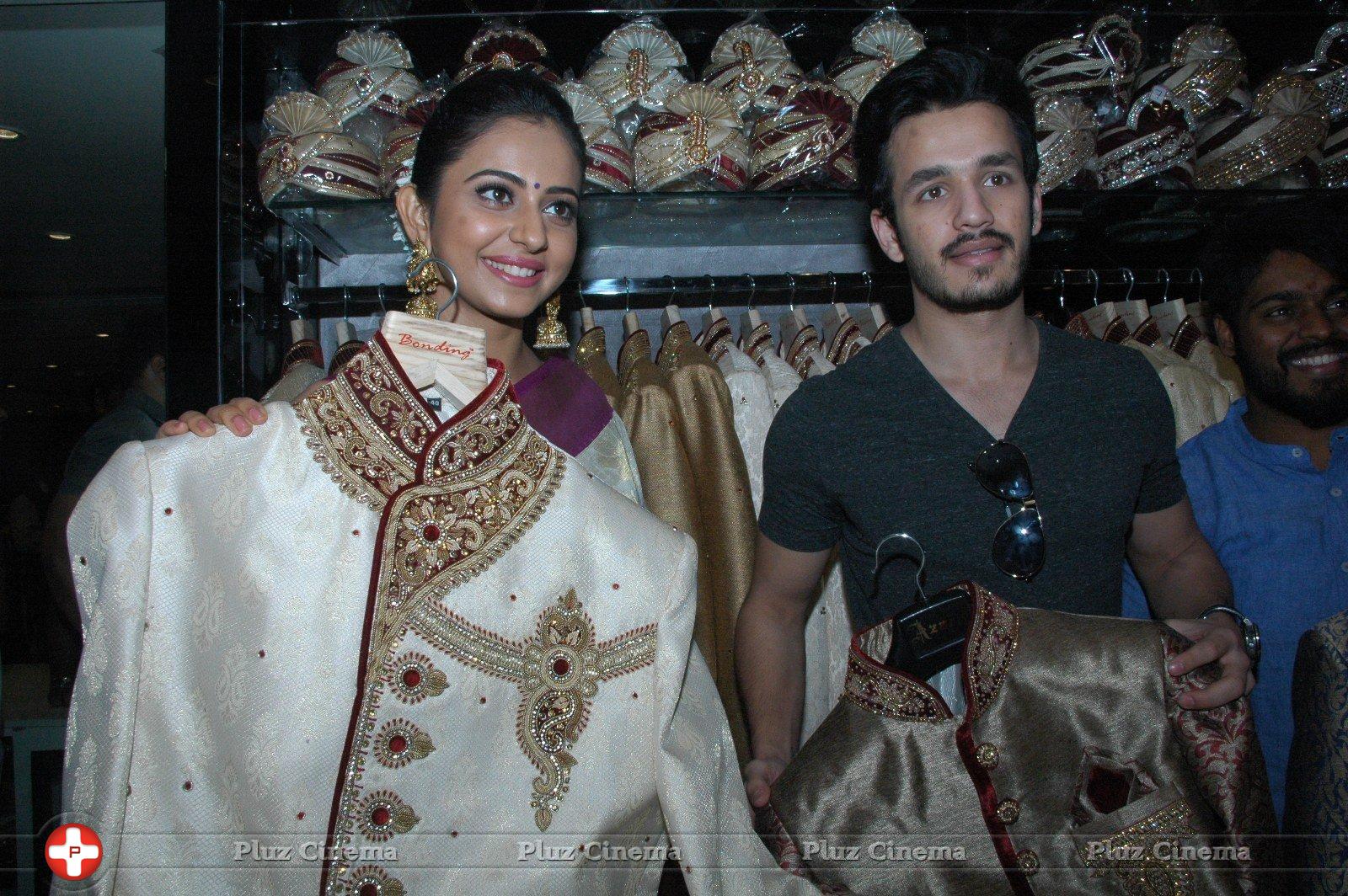 Akhil and Rakul Preet Singh Launches South India Shopping Mall Stills | Picture 1197370