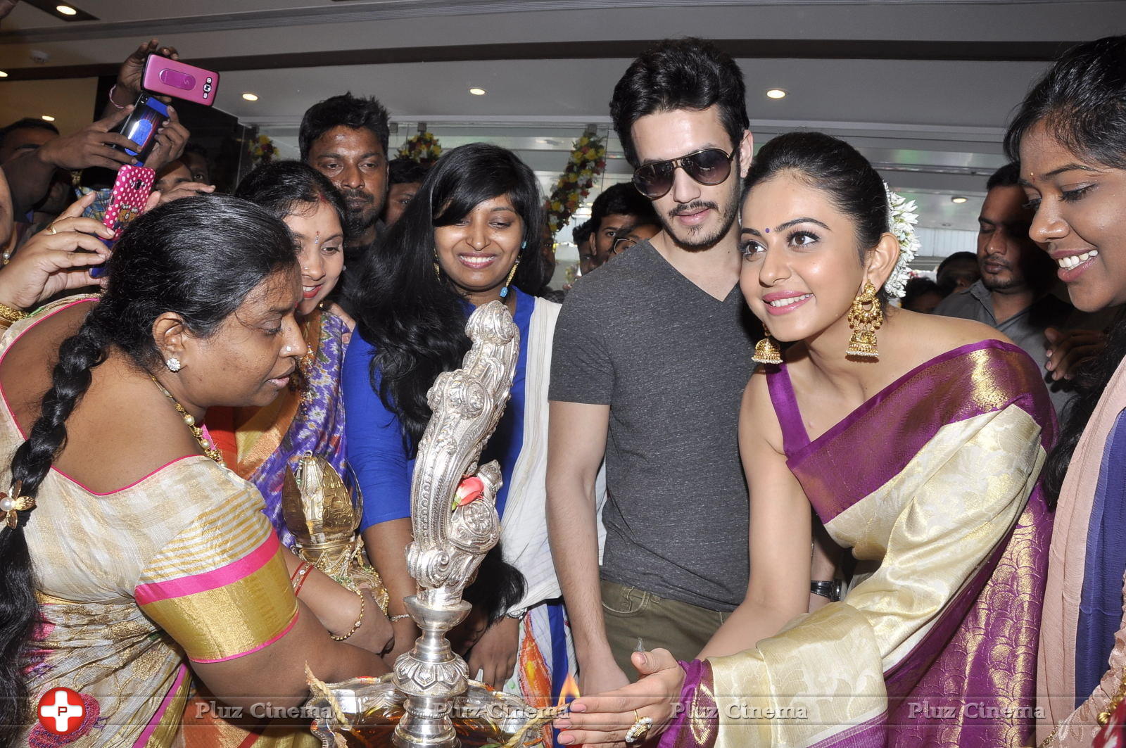 Akhil and Rakul Preet Singh Launches South India Shopping Mall Stills | Picture 1197382