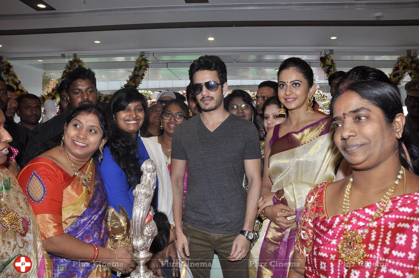 Akhil and Rakul Preet Singh Launches South India Shopping Mall Stills | Picture 1197392