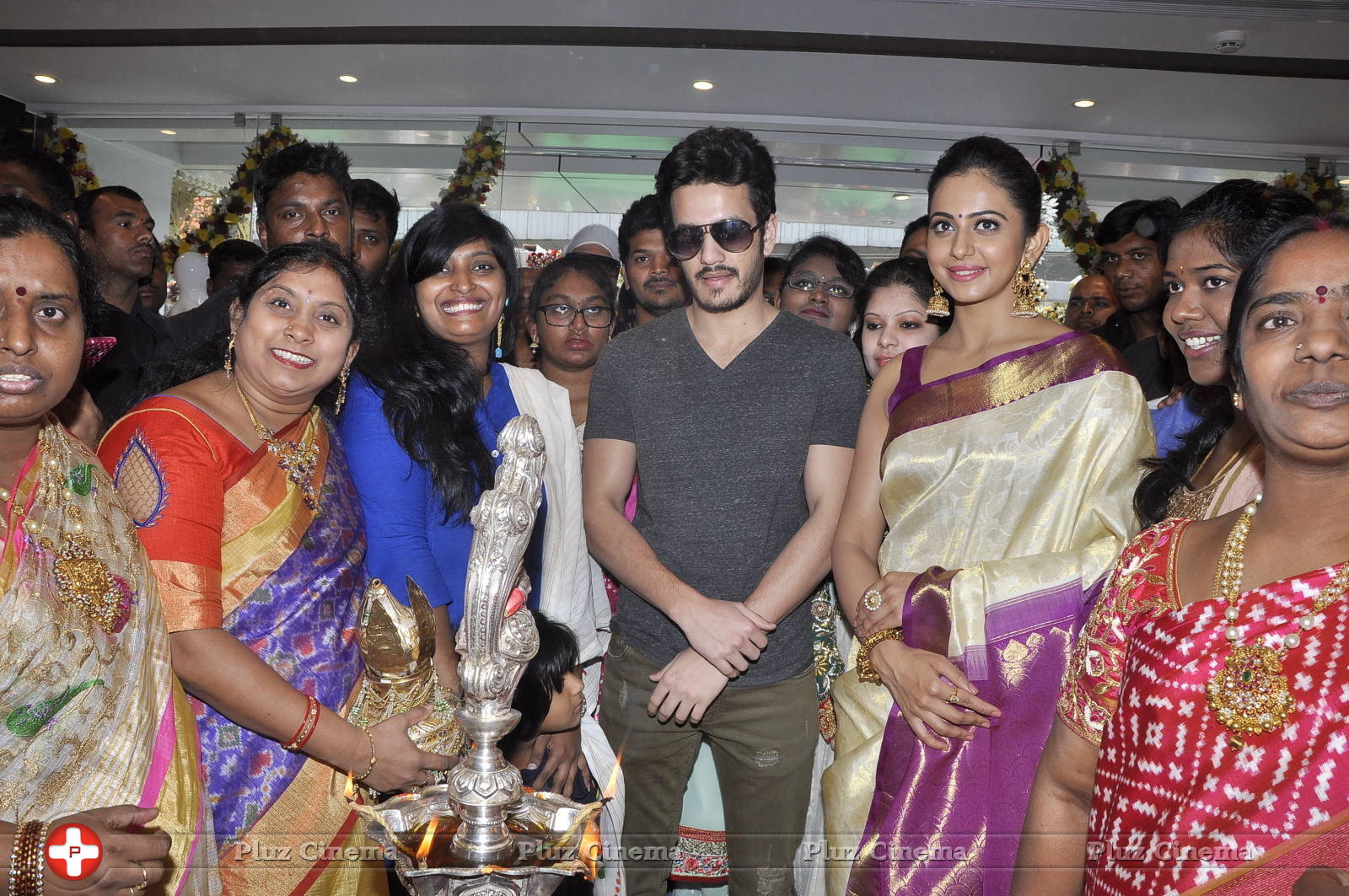 Akhil and Rakul Preet Singh Launches South India Shopping Mall Stills | Picture 1197394