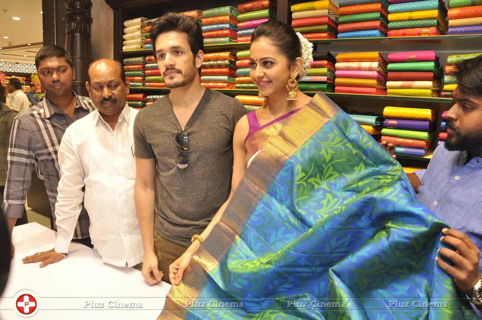 Akhil and Rakul Preet Singh Launches South India Shopping Mall Stills | Picture 1197402