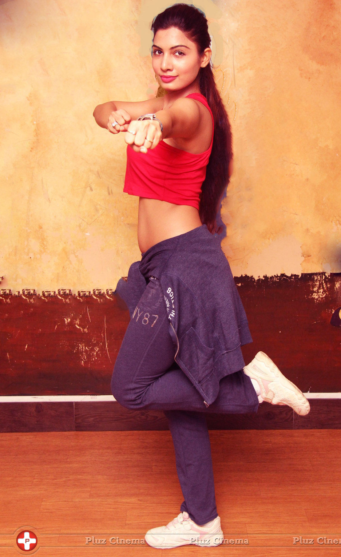 Avani Modi - Actress Avani Modi attends Bokwa at Fitness Expert Shirish Thakkar SDWM Fitness Studio Photos | Picture 1198593