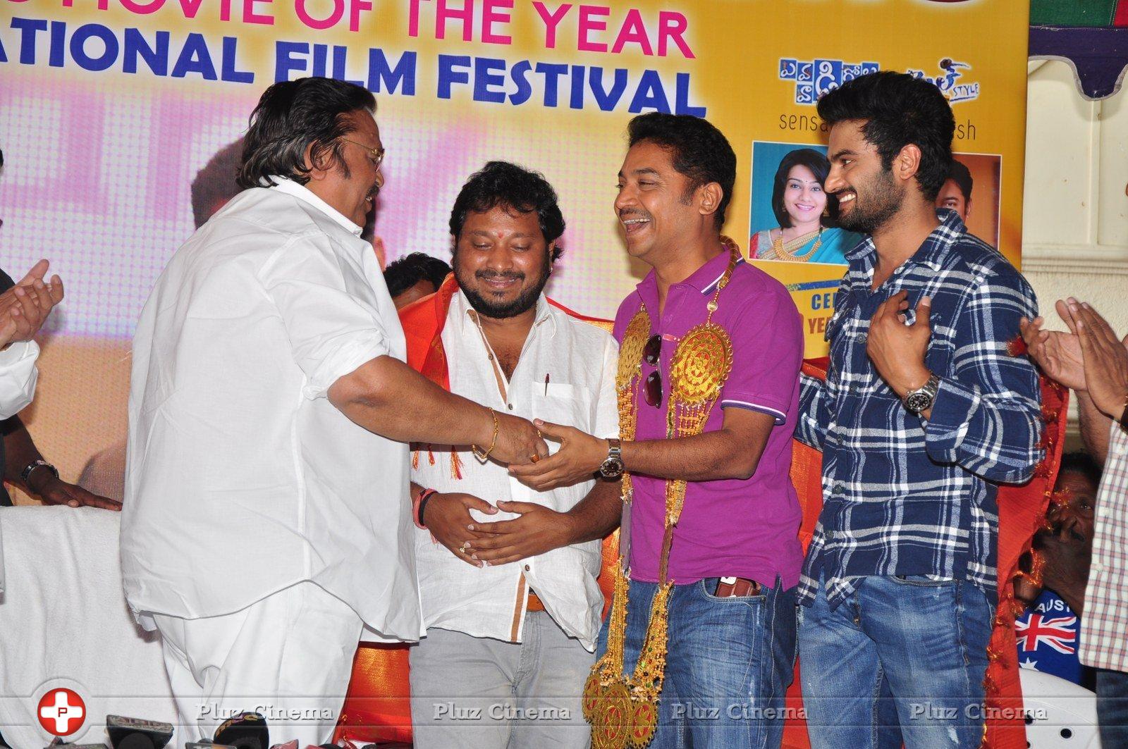 Dasari Felicitates Krishnamma Kalipindi Iddarini Movie Team Photos | Picture 1200283
