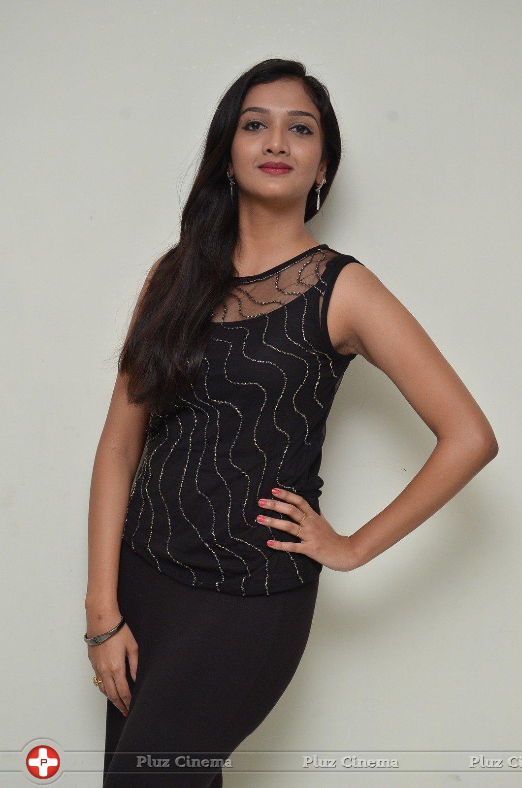 Swasthi - Kings Movie Press Meet Photos | Picture 1209587