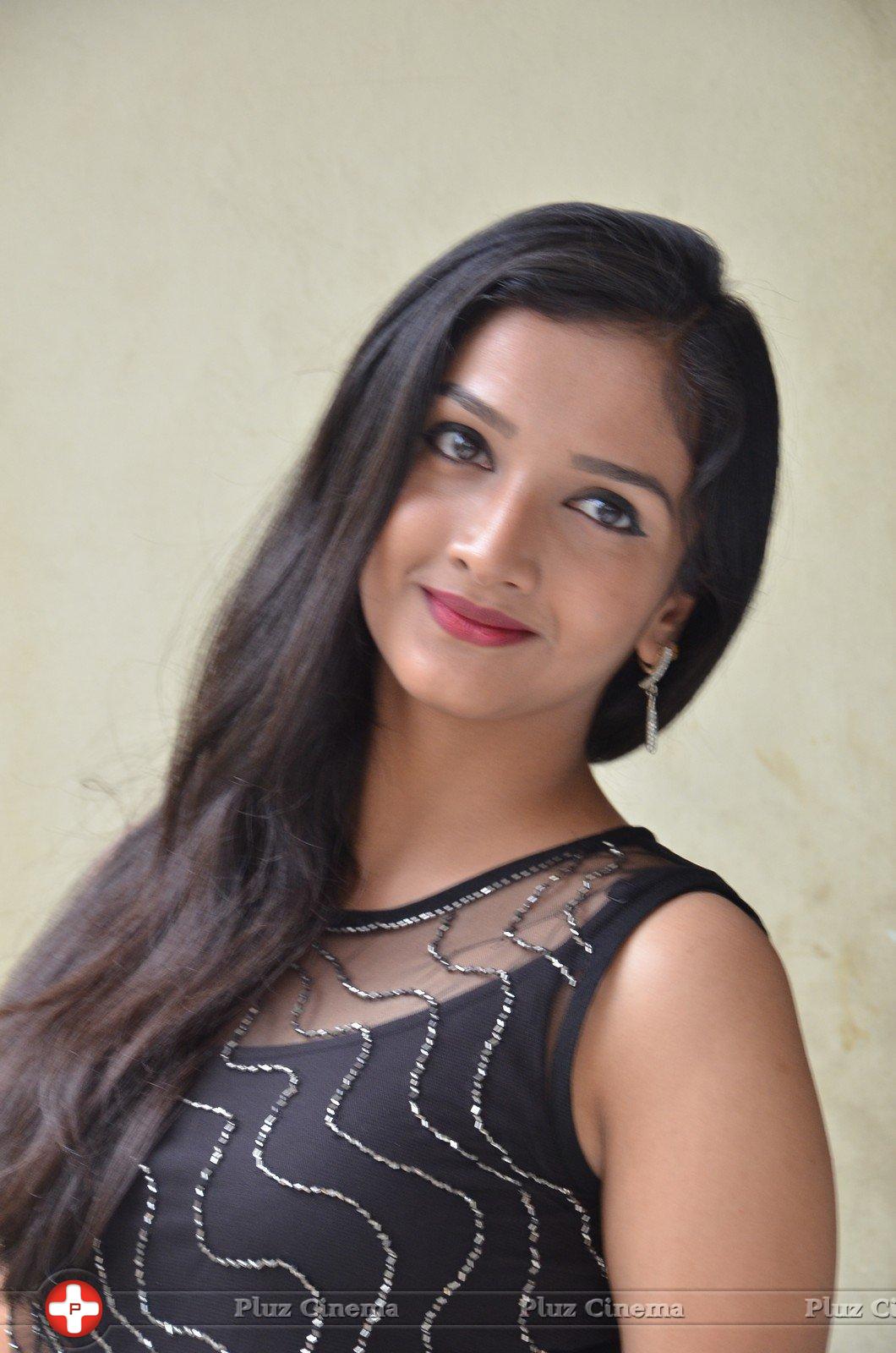 Swasthi - Kings Movie Press Meet Photos | Picture 1209600