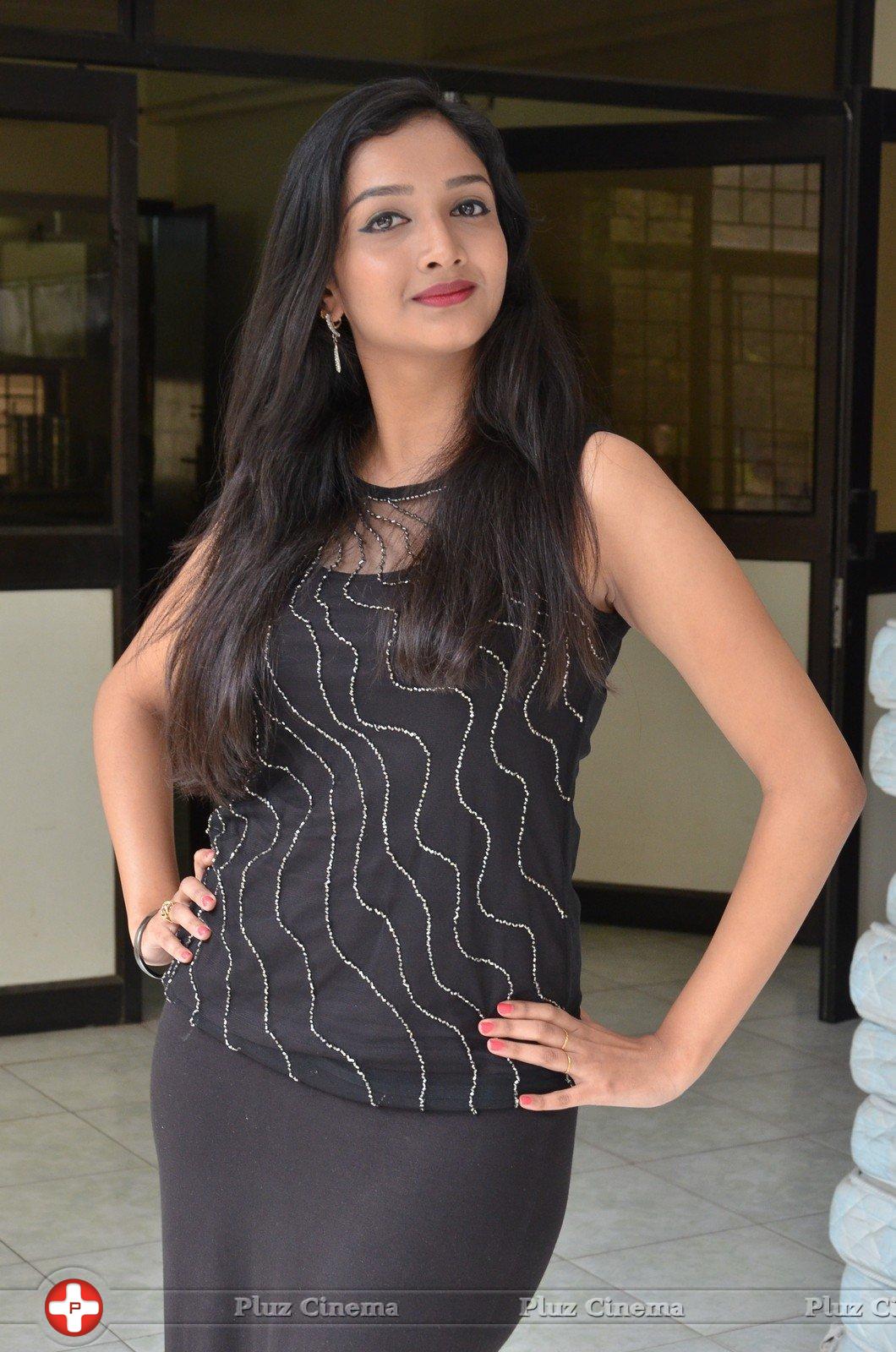 Swasthi - Kings Movie Press Meet Photos | Picture 1209617