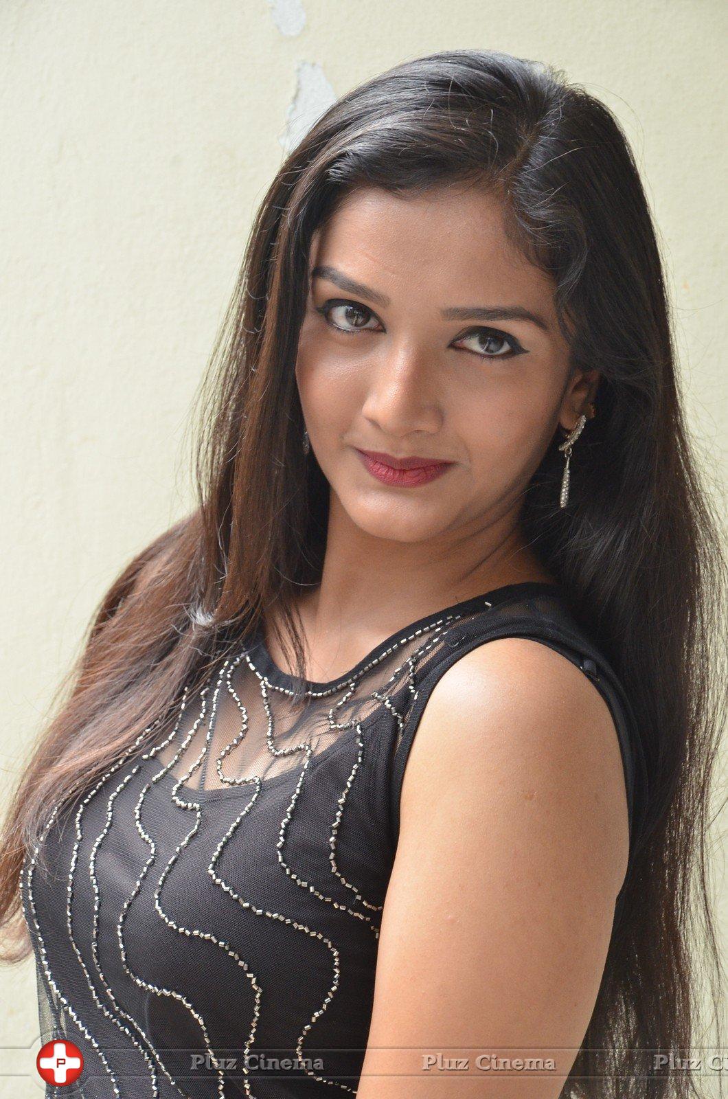 Swasthi - Kings Movie Press Meet Photos | Picture 1209636