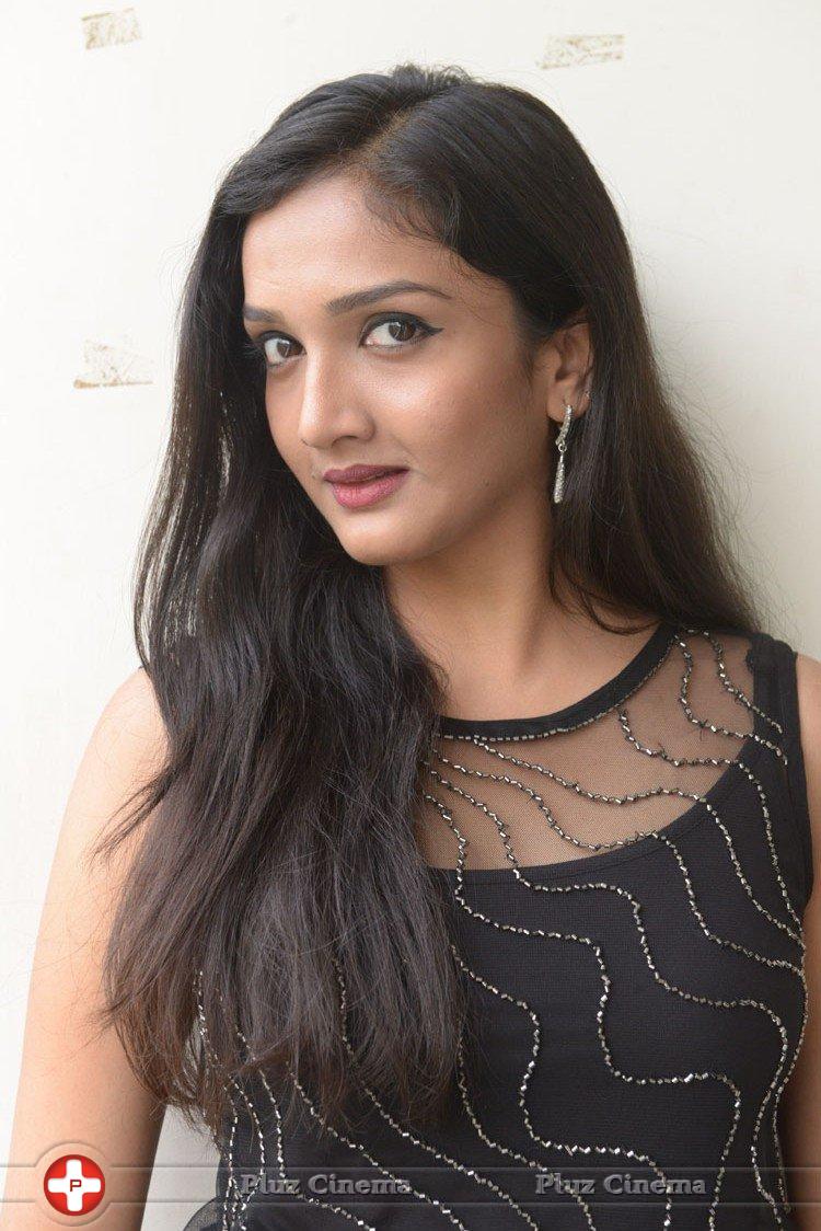 Swasthi at Kings Movie Press Meet Stills | Picture 1209821