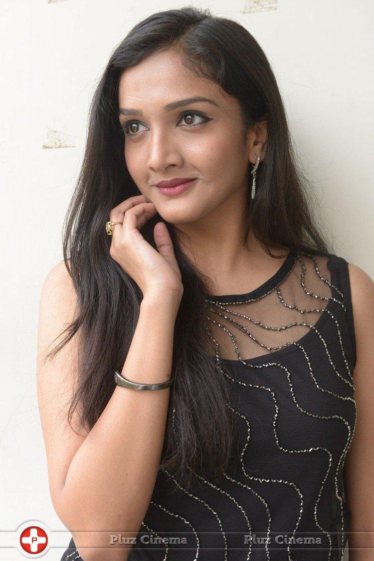 Swasthi at Kings Movie Press Meet Stills | Picture 1209835