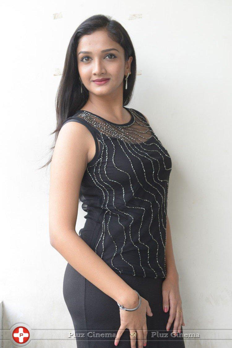 Swasthi at Kings Movie Press Meet Stills | Picture 1209846