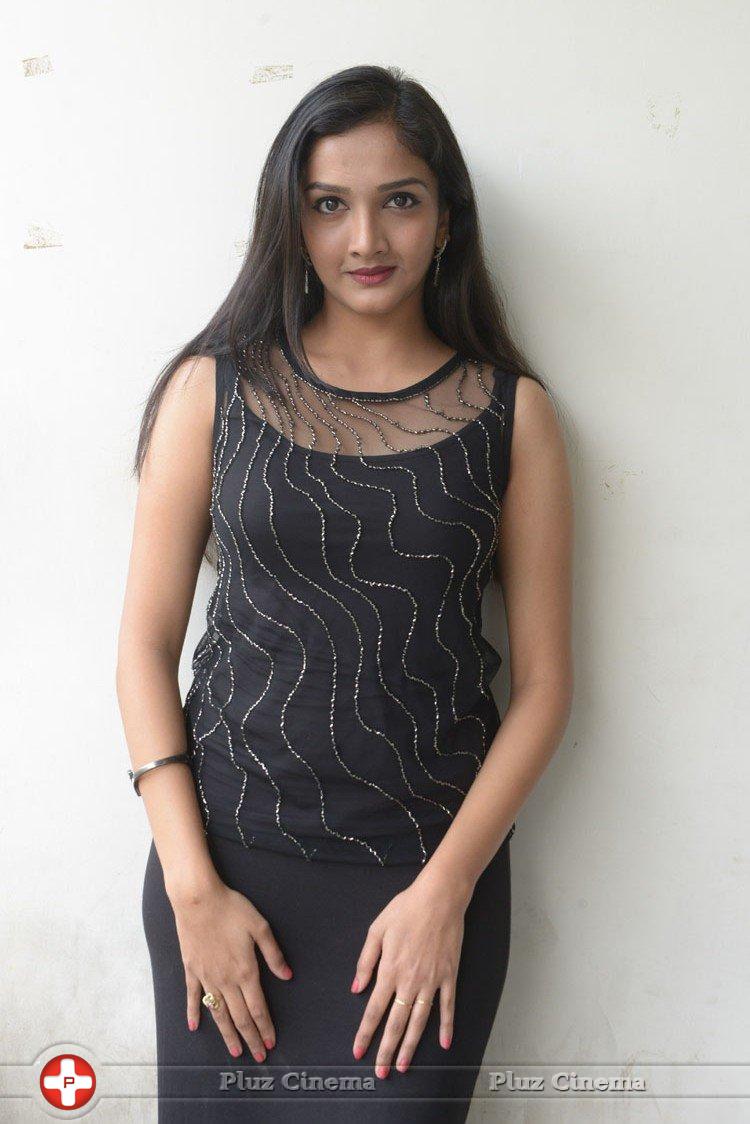 Swasthi at Kings Movie Press Meet Stills | Picture 1209852