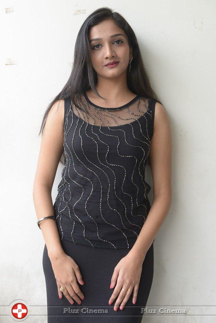 Swasthi at Kings Movie Press Meet Stills | Picture 1209853