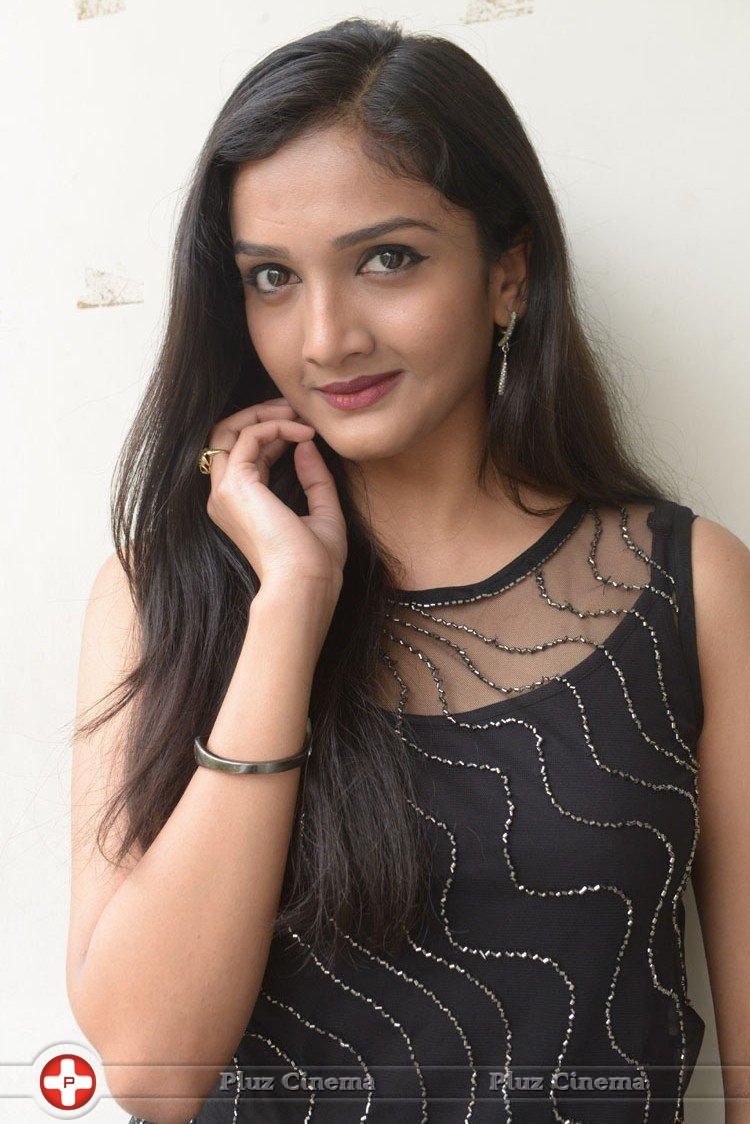 Swasthi at Kings Movie Press Meet Stills | Picture 1209854