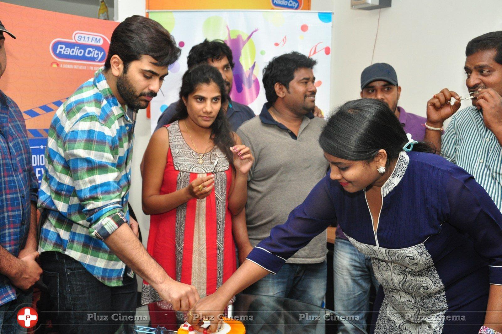 Express Raja Movie Team at Radio City Stills | Picture 1210916