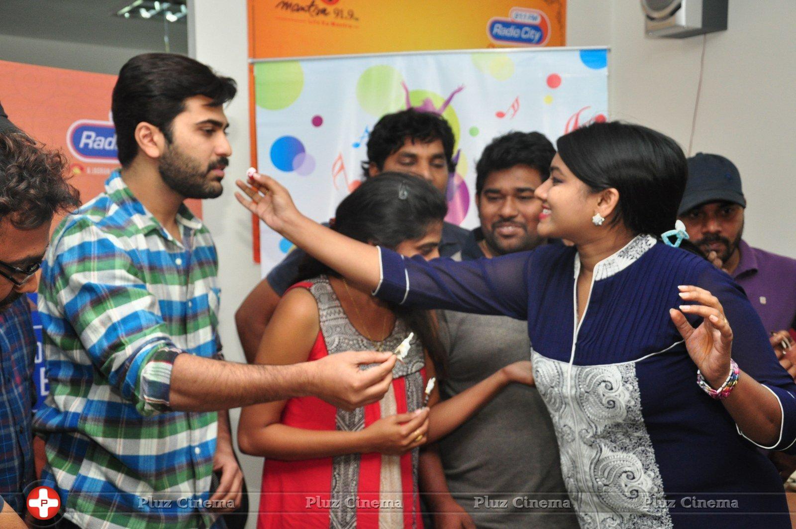 Express Raja Movie Team at Radio City Stills | Picture 1210917