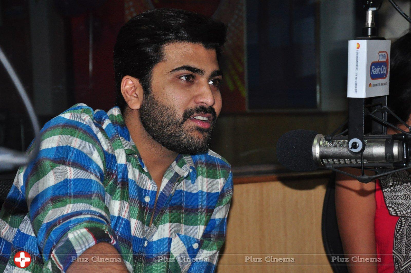 Express Raja Movie Team at Radio City Stills | Picture 1210952